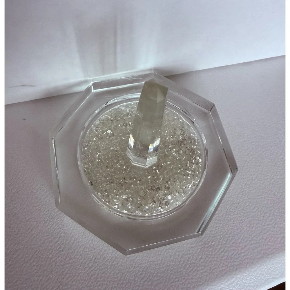 OLEG CASSINI‎ CRYSTAL Sparkle Ring Holder